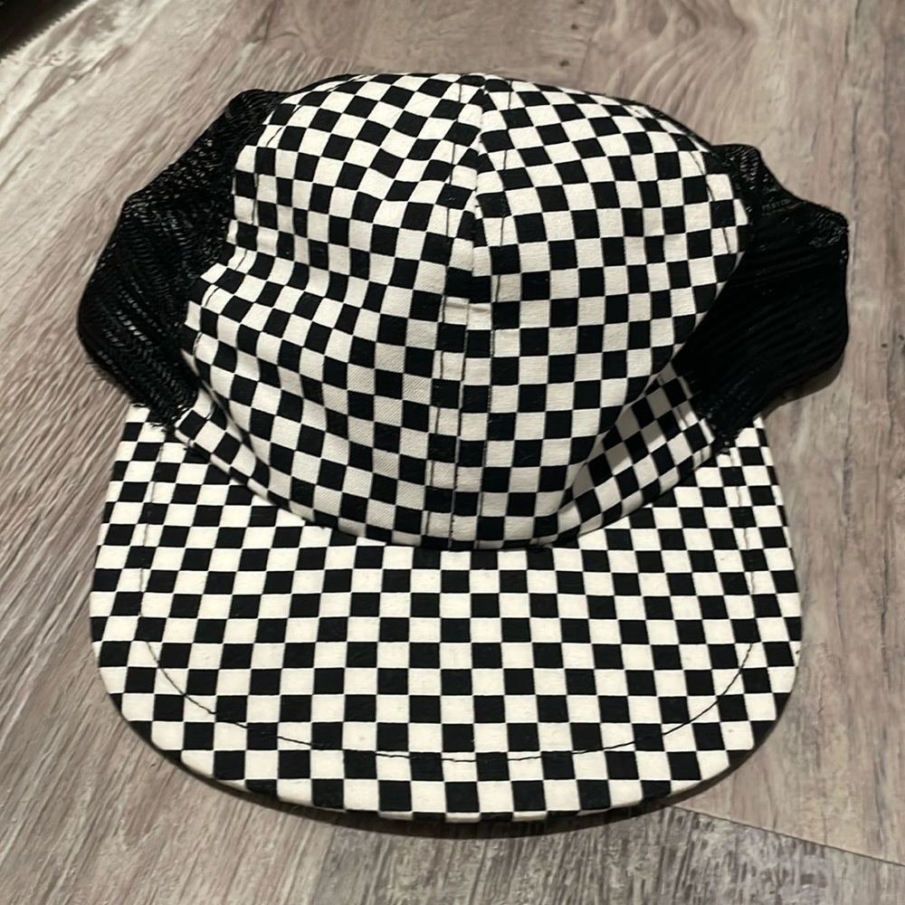 George hats checked hat
